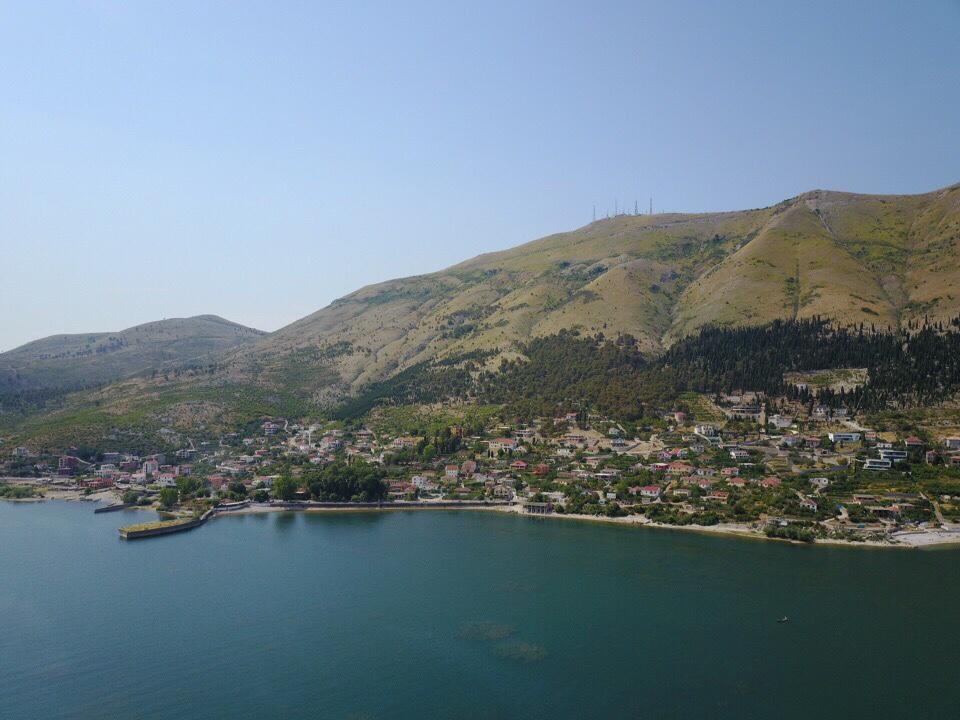 Modern Swimming-Pool VillaShkodër エクステリア 写真